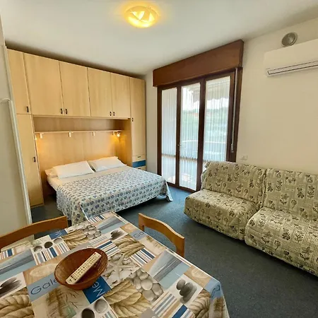 Bright With Terrace And Shared Pool-beahost * Porto Santa Margherita